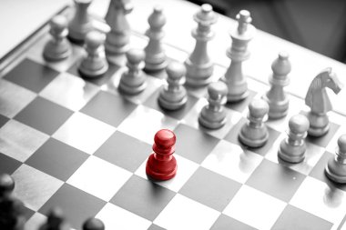 Satranç iş kavramı, lider takım çalışması ve başarı