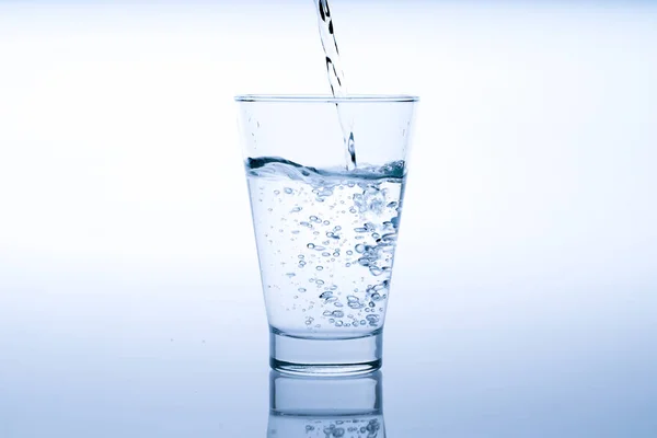 Cam, atış stüdyo içine dökme içme suyu kapatın