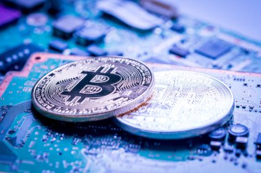 Bitcoin, Studio anakart arka plan üzerinde dijital para