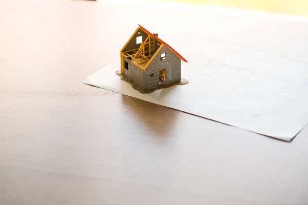 Huis Huisvestingslandgoed Concept Met Blauwdruk — Stockfoto