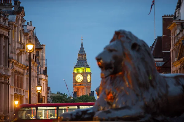 Trafalgar plein in Londen Engeland — Stockfoto