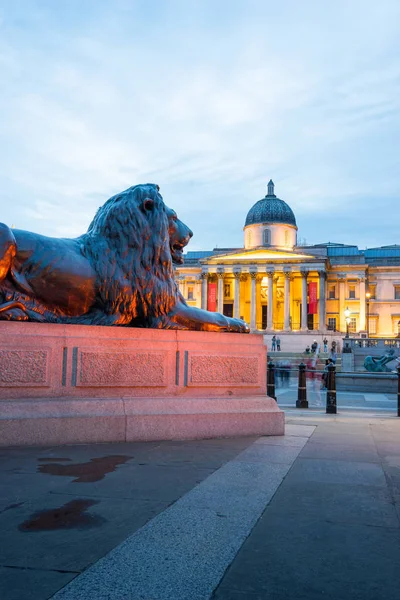 Trafalgar plein in Londen Engeland — Stockfoto