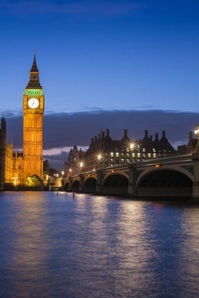 Bigben und house of Parliament in london england, uk — Stockfoto