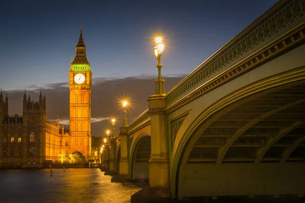 Bigben and house of Parliament in London Αγγλία, Ηνωμένο Βασίλειο — Φωτογραφία Αρχείου