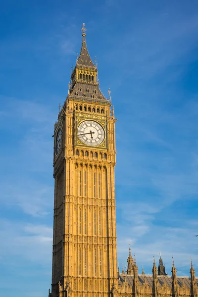 Bigben e casa do parlamento em Londres Inglaterra, Reino Unido — Fotografia de Stock