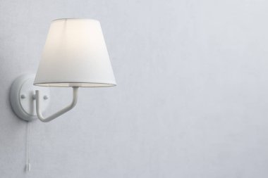 Tuval gelen beyaz gölge ile Duvar lambası