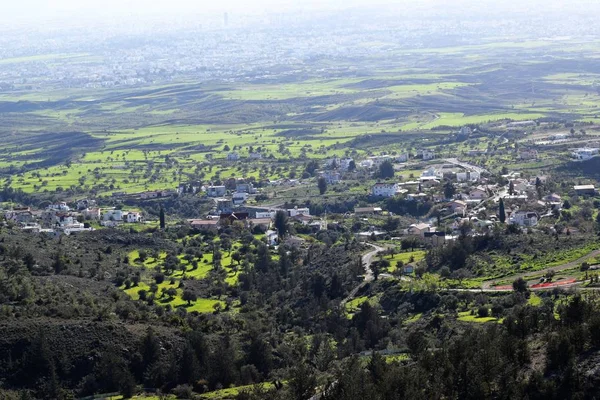 Scenic View Houses Valley Hills — Stock Photo, Image