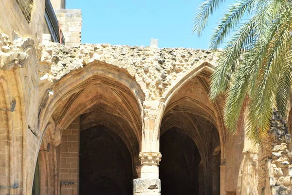 キプロスの古い歴史の石造りの建物 — ストック写真