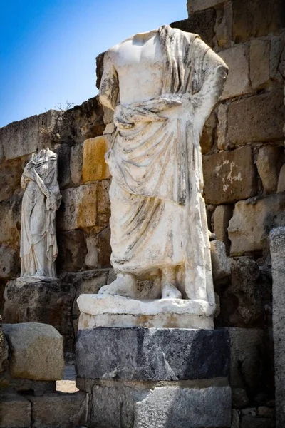 Вид Статуї Голів Старовинному Амфітеатрі — стокове фото