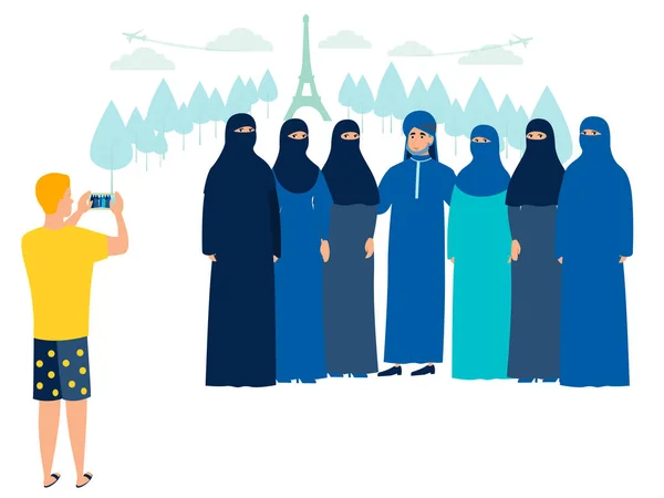 A Muslim family is photographed against the background of the Eiffel Tower. Travels. In minimalist style Cartoon flat Vector — Stock Vector