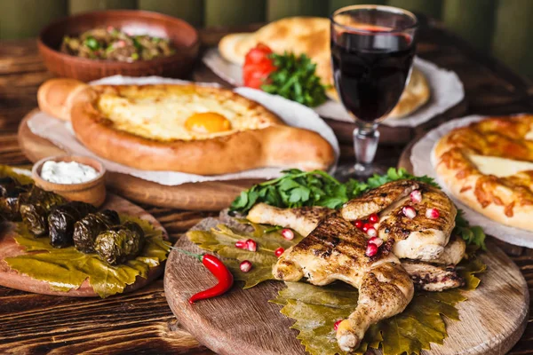 güzel restoran Gürcü mutfağı
