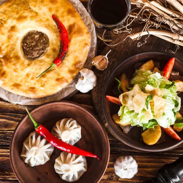 güzel restoran Gürcü mutfağı