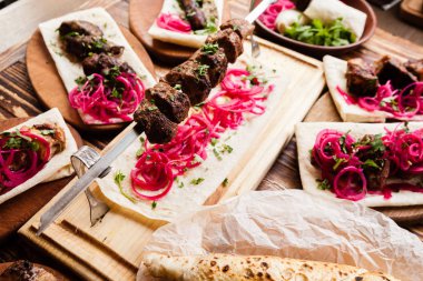 çeşitli Gürcü yemekler ve aperatifler