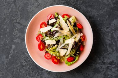 Ulusal Gürcü mutfağının lezzetli restoran yemeği