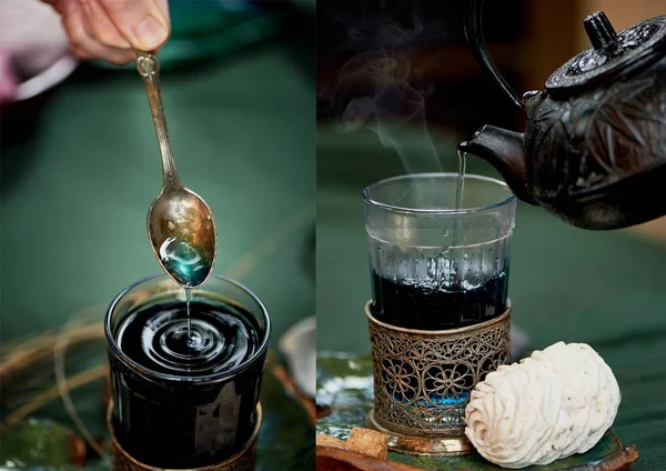 Té con té azul. Flor té de hierbas. Con una cuchara goteando un poco . — Foto de Stock