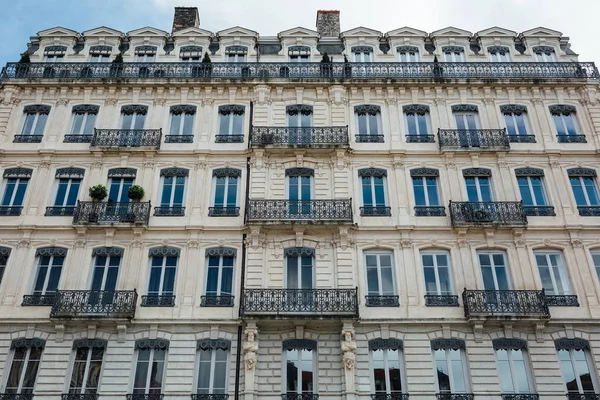 Belle Façade Élégante Immeuble Appartements Européen — Photo