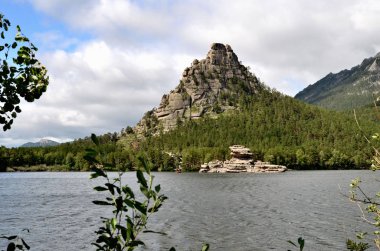 okzhetpes kaya ve göl borovoe, ulusal doğal parkı 