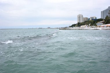 Soçi, Rusya 29 Eylül 2015: View Beach Sochi, Rusya Federasyonu