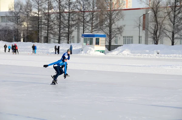Omsk Russland Januar 2016 Stadion Roter Stern Kinder Starten Schnelllauf — Stockfoto