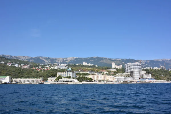 Veduta Della Città Yalta Dal Mare — Foto Stock