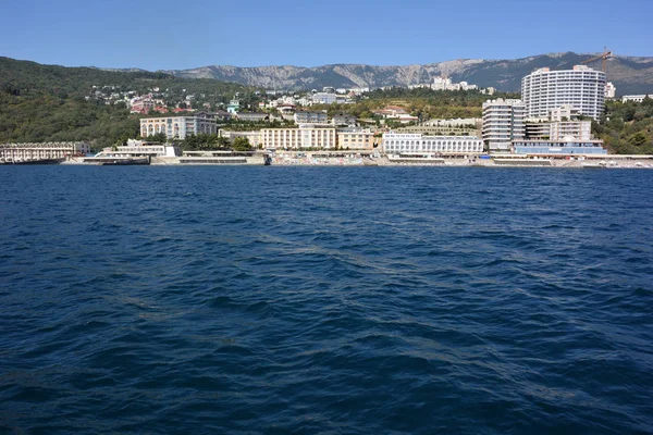 Veduta Della Città Yalta Dal Mare — Foto Stock