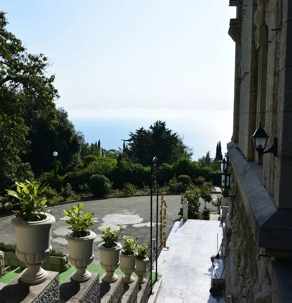 Vista della periferia di Yalta — Foto Stock