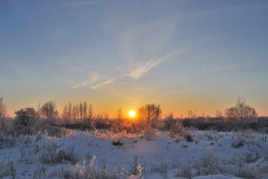 Akşamları Irtysh Nehri, Omsk Bölgesi, Sibirya, Rusya       