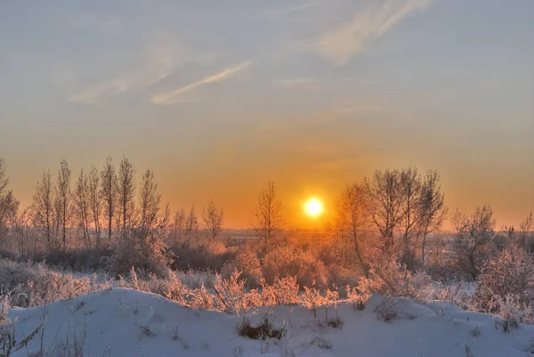 Avond aan de rivier de Irtysh, Omsk, Siberië, Rusland — Stockfoto