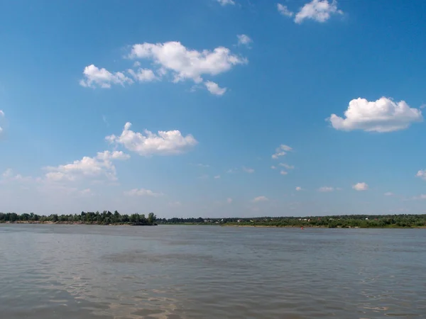 On the banks of the Irtysh River — Stock Photo, Image