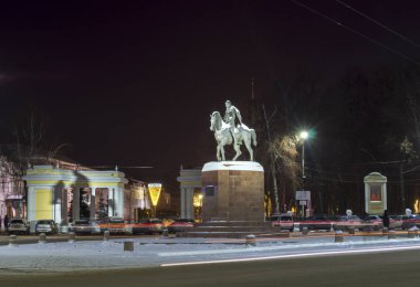 Ryazan. Katedral Meydanı. Prens Oleg Ryazansky Anıtı. Rusya Ocak 2019