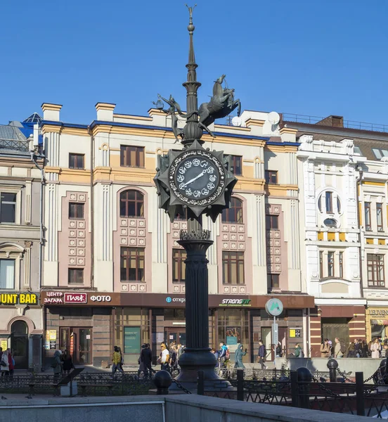 Gatan Dekorativa Klockan Kazan Ryssland Oktober 2018 — Stockfoto