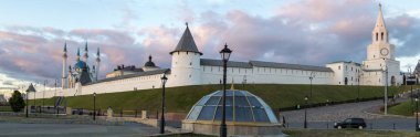 Kul-ı Şerif Camii, Kazan Kremlin gün batımında. Rusya Ekim 2018