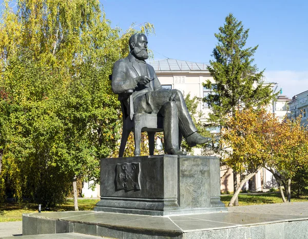 Monument Voor Russische Wetenschapper Scheikundige Boetlerov Kazan Rusland Oktober 2018 — Stockfoto
