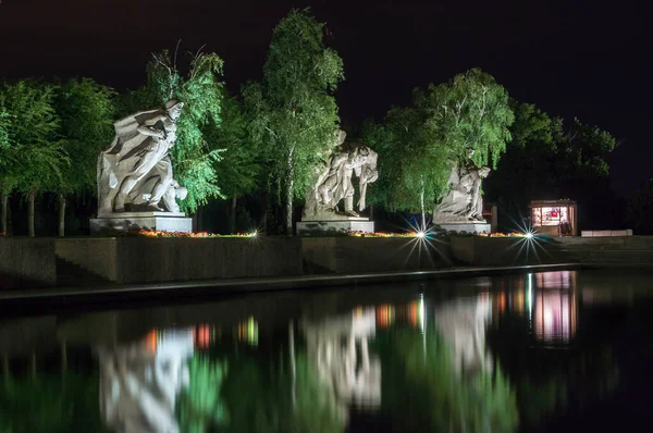 Staden Volgograd Mamaev Kurgan Hjältarnas Torg Skulpturala Kompositioner Ryssland Augusti — Stockfoto
