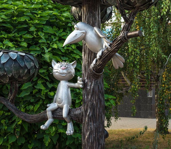Monument to the cartoon character "A kitten from Lizyukov street" in the Northern district of Voronezh on Lizyukov street. Russia September 2020