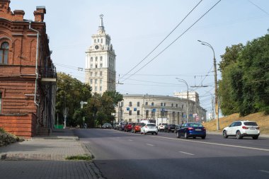 Güneydoğu Demiryolu 'nun yönetiminin binası. Görüntü Stepan Razin Caddesi 'nden. Voronezh şehri. Rusya Eylül 2020
