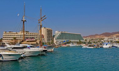 Eilat, Israil, 12 Ağustos 2017. Eilat, Kızıldeniz kıyısında yer almaktadır. rekreasyon ve su turizmi için harika bir yer.