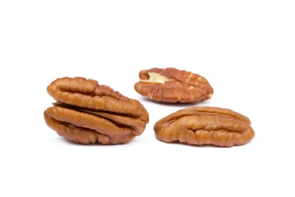 Čerstvé Ořechy Izolované Bílém Pozadí — Stock fotografie