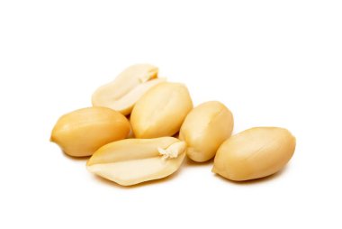 Taze fıstık izole üzerinde beyaz arka plan snack