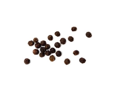 Beyaz arka plan üzerine izole edilmiş dağınık biber