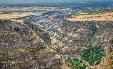 Ermenistan'da Dağlar ve Tepeler
