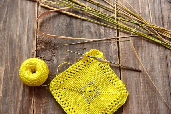 Crocheting Yellow Thread — Stock Photo, Image
