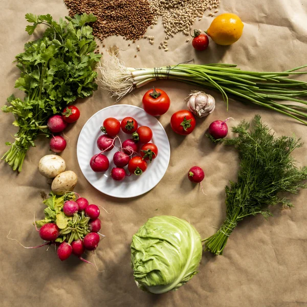 Verduras frescas. Alimentación útil y saludable Fotos De Stock Sin Royalties Gratis