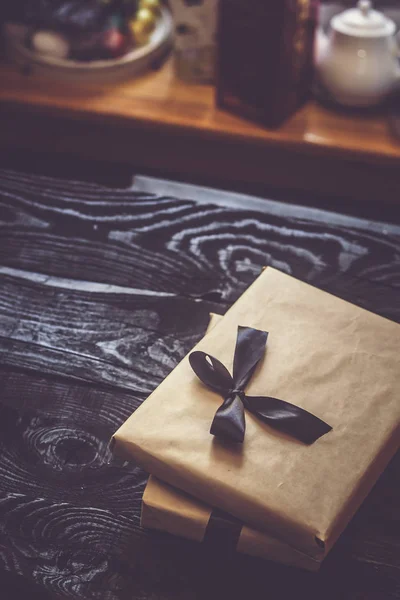 Halloween gift box presents — Free Stock Photo