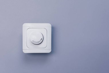 Dimmer Işık Anahtarı. Duvar düğmesi. Elektrikçi anahtarı. Beyaz haddeleme elektrik anahtarı