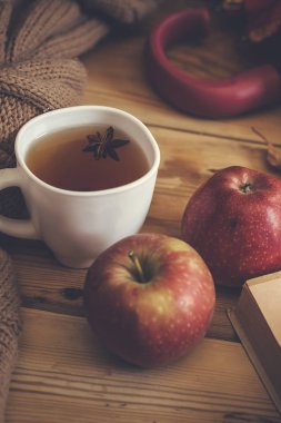 Soğuk sonbahar günleri. Sonbahar havası