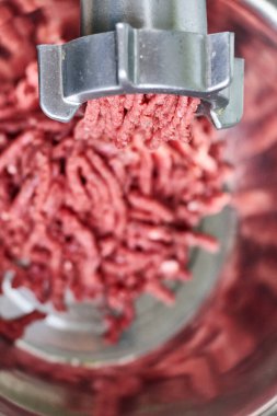 Elektrikli et öğütücü