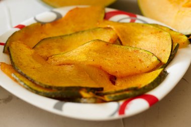 Lezzetli fırınlanmış balkabakları