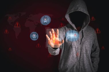 Siber saldırı kavramı, dijital kırmızı alarm simgelerine, sistem hacklemelerine, veri ihlallerine, finansal tehditlere, teknoloji alanında kimlik hırsızlığı yüksek risklere ulaşılmasıyla ortaya konmuştur..