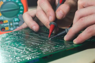 Pcb kartlarını multimetre ile kısa devreye test etme